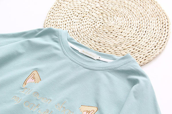 I'll Even Share My Cat Pullover