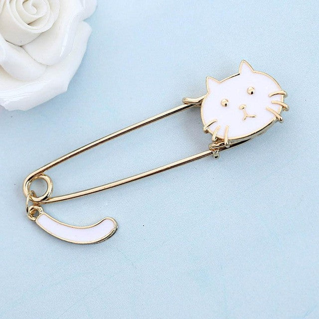Wagging Tail Kitten Pin