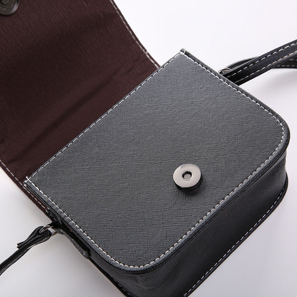 Starry Eyes Cat Crossbody Bag