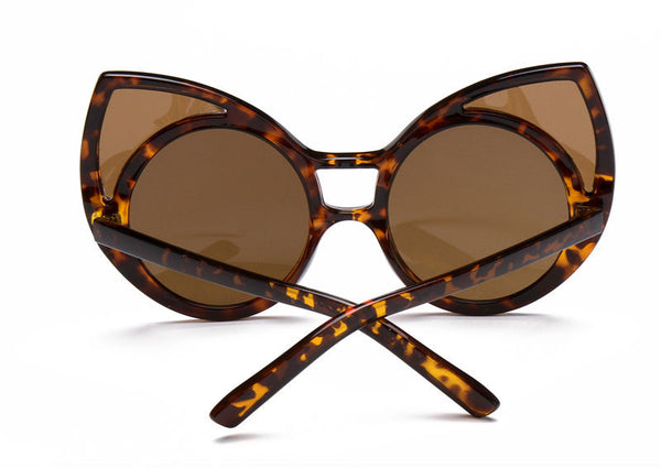 Cat Eye Framed Sunglasses